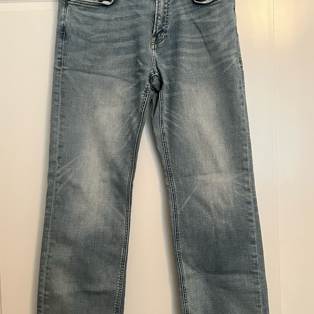 Express Men's Light Blue Straight Jeans